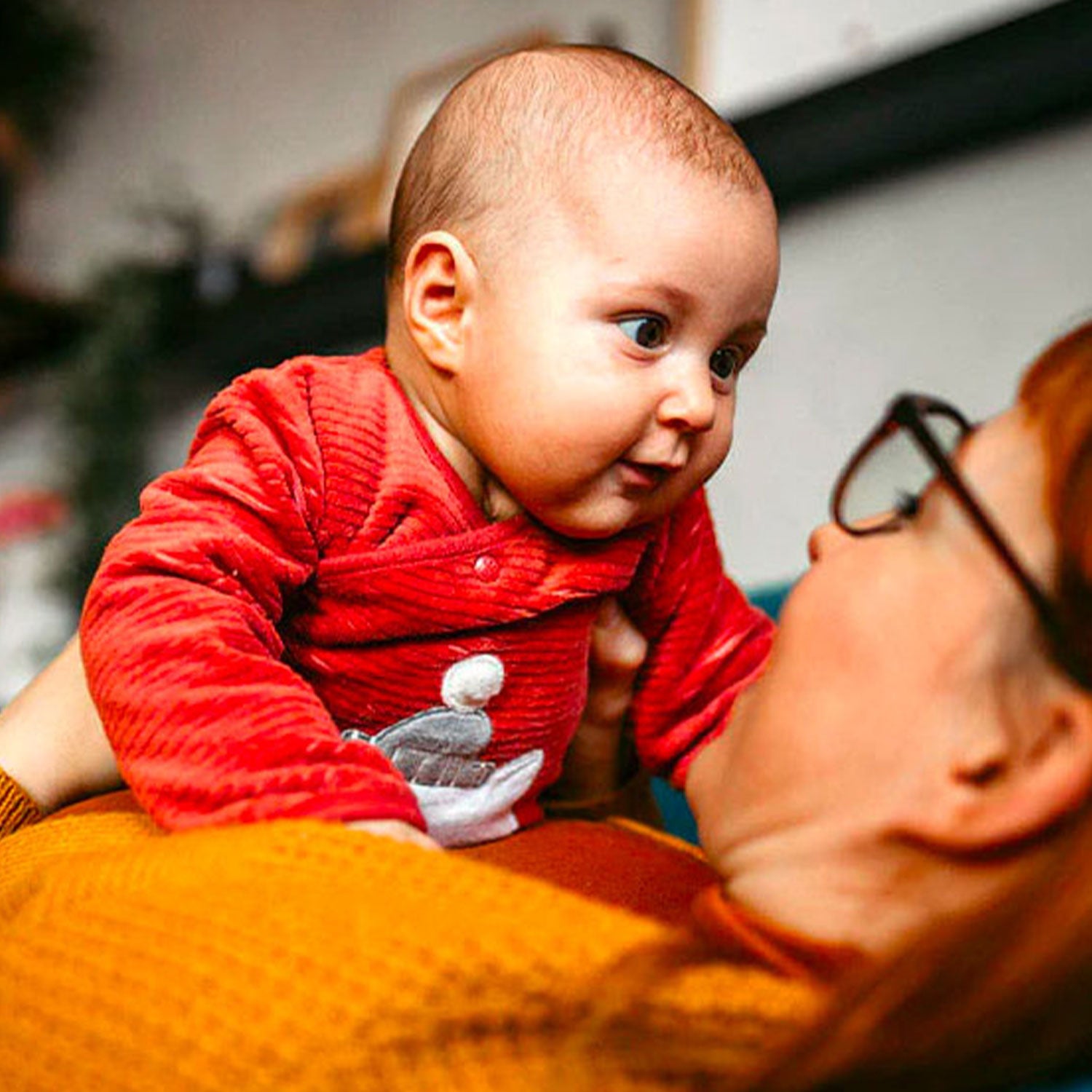 mother child looking at each other